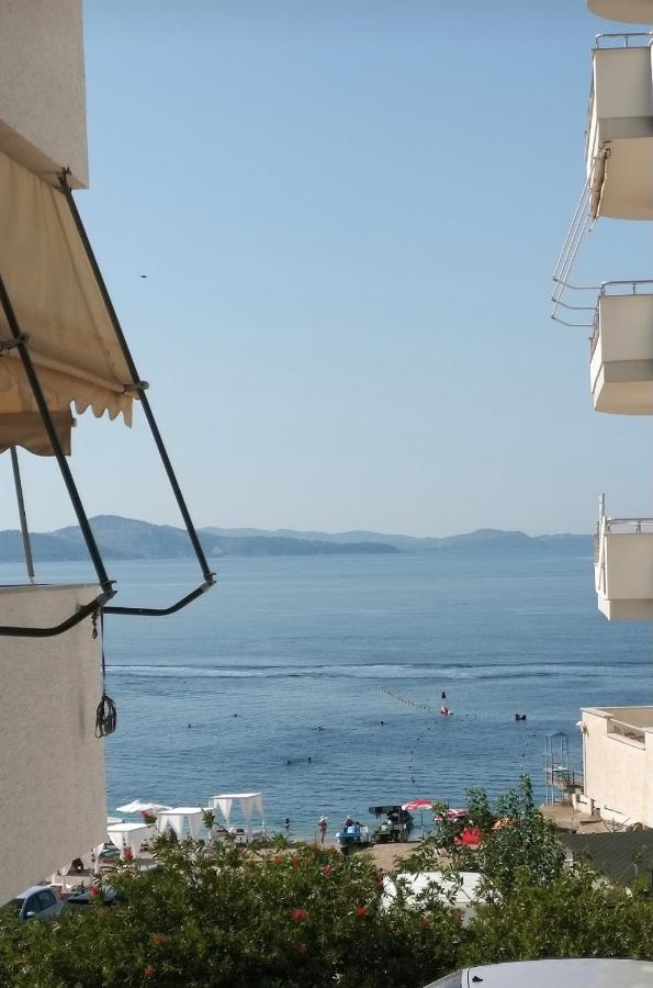 Rock Apartments Sarandë Exteriör bild