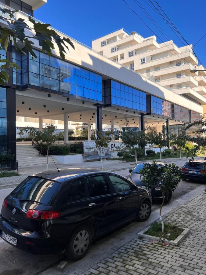 Rock Apartments Sarandë Exteriör bild